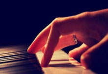 梅尔卡多是谁?他的足球生涯有哪些精彩瞬间?